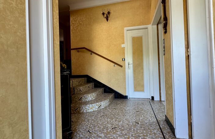 Vente Maison/villa 5 pièces — photo 4