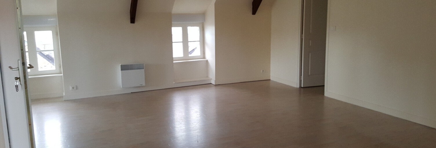 Appartement 4 Pièces 70 m² à louer à Quintin (22800)