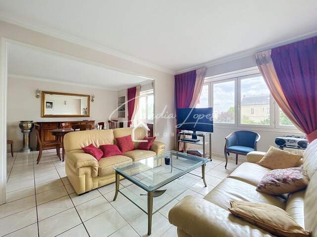 ENGHIEN-LES-BAINS - APPARTEMENT  F4 QUARTIER DE LA GARE — photo du bien