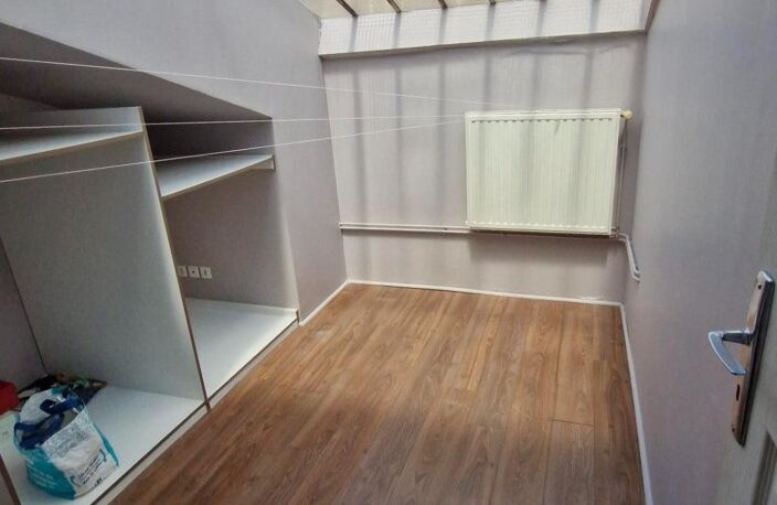 DUPLEX DE 150 M2 DANS LE CENTRE HISTORIQUE DE MONTFERRAND — photo 3