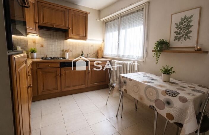 Appartement LUMINEUX, en plein COEUR de ville avec BALCON et ASCENSEUR — photo 3