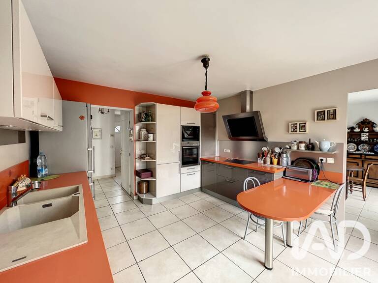 Vente Maison/villa 7 pièces — photo 1