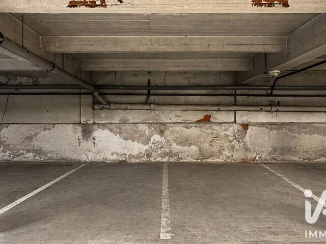 Vente Parking 20 m&sup2; — photo du bien