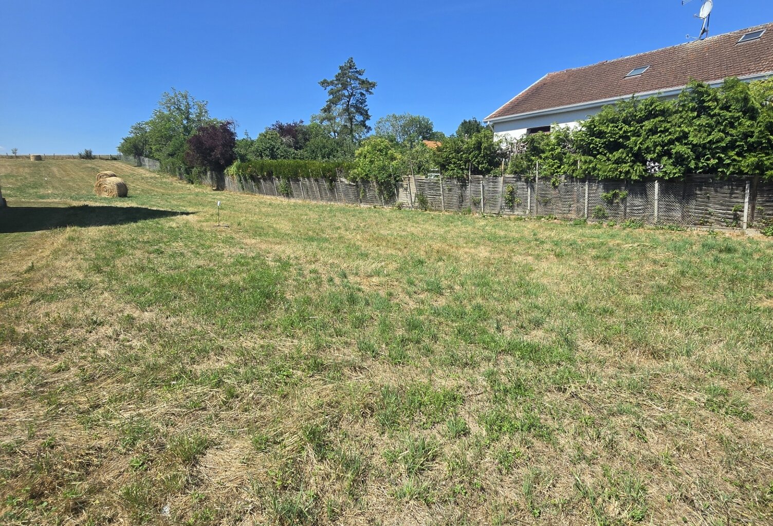 Vente Terrain à bâtir 1 100 m&sup2; — photo 1