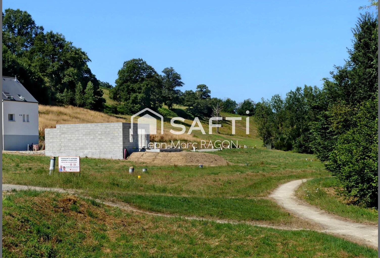 Terrain constructible de 484 m² — photo 1
