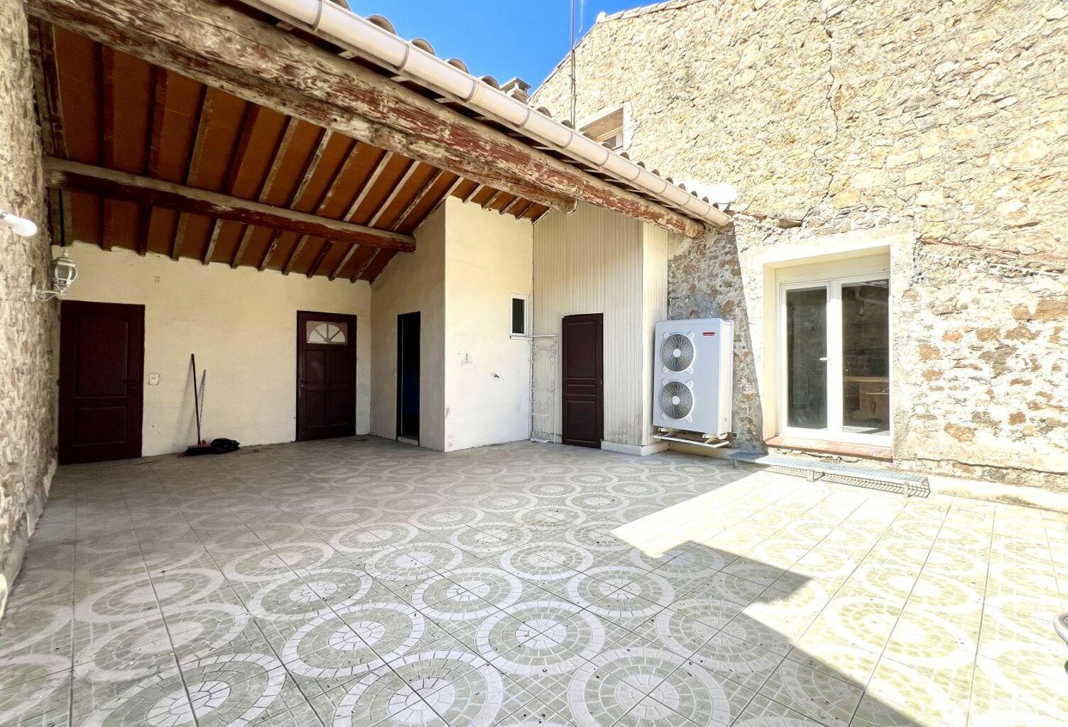 Vente Maison/villa 7 pièces — photo 1
