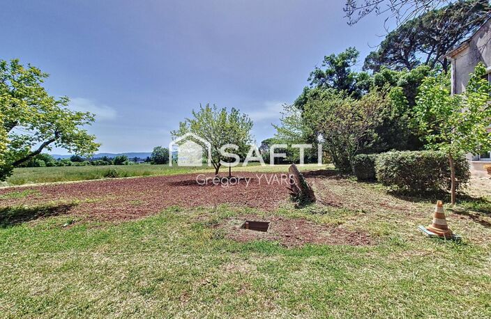 Bastide provençale de 335 m² avec annexes et piscine — photo 4
