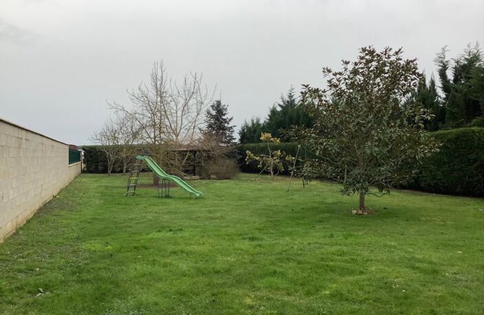 Situé dans la charmante commune de Varennes-sur-Seine (77130) — photo 4