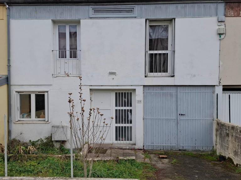 Maison mitoyenne vendu louée de 85m2 avec jardin, 5 pièces dont 3 chambres — photo 1