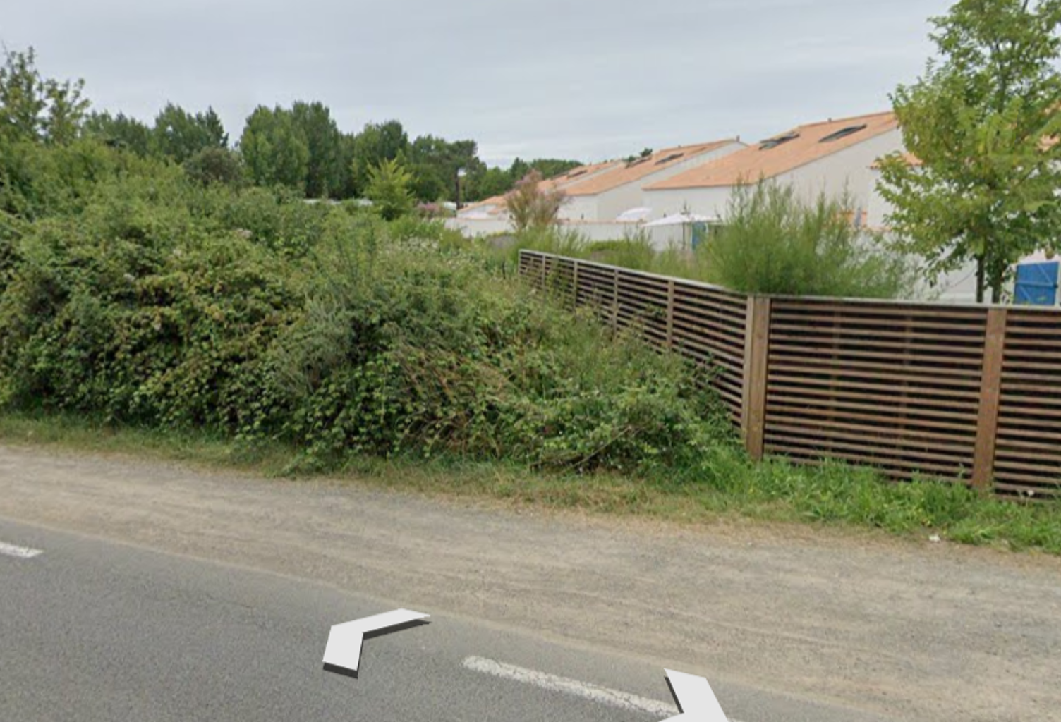 Vente Terrain 759 m&sup2; — photo 1