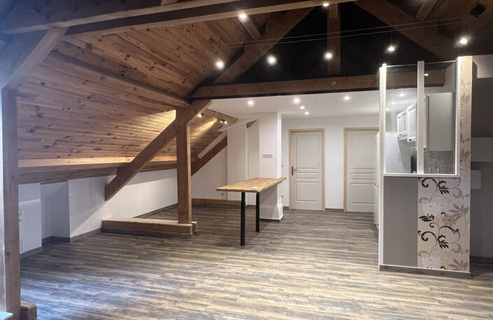 Grand appartement T3 avec cave et place de parking — photo 2
