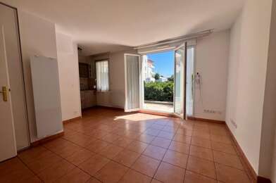 Appartement 1 pièces 880 €