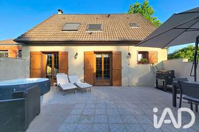 Maison 5 pièces 415000 €