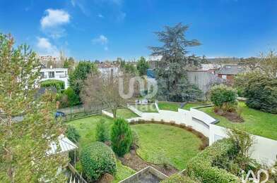 Appartement 1 pièces 869 €