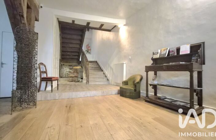 Vente Maison/villa 7 pièces — photo 2