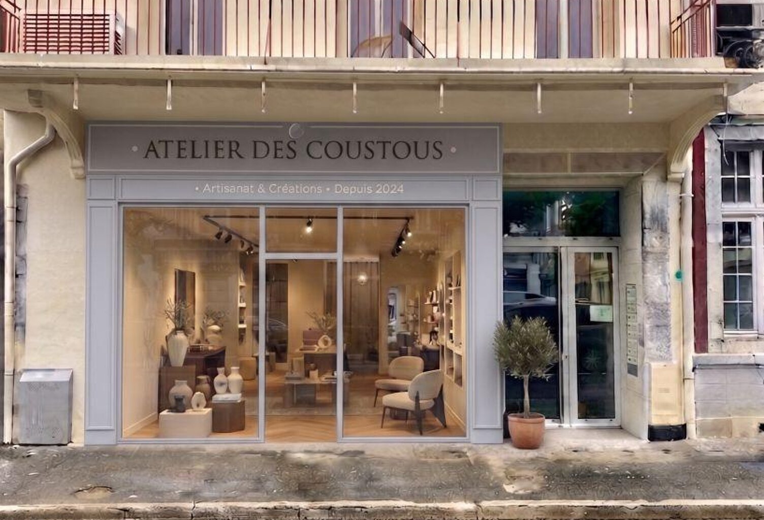 Vente Boutique/Local commercial 206 m&sup2; — photo 1