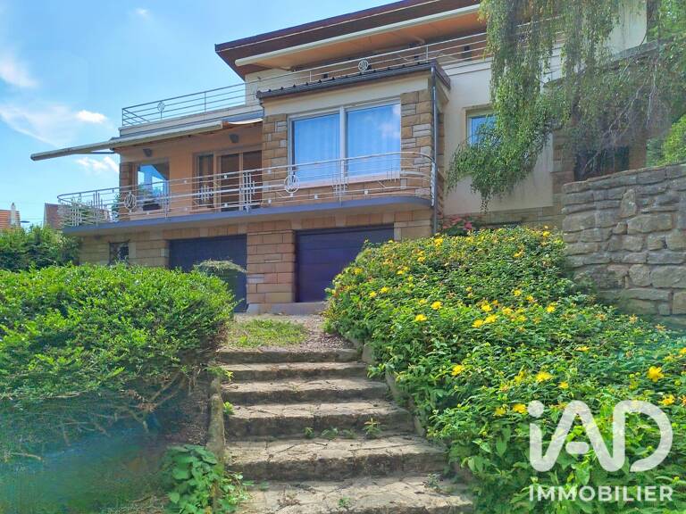 Vente Maison/villa 8 pièces — photo 1