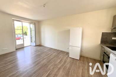 Appartement 2 pièces 735 €