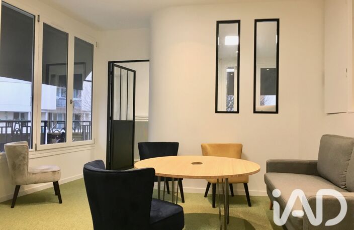 Vente Local commercial 60 m&sup2; — photo 3