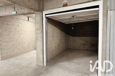 Garage  32000 €