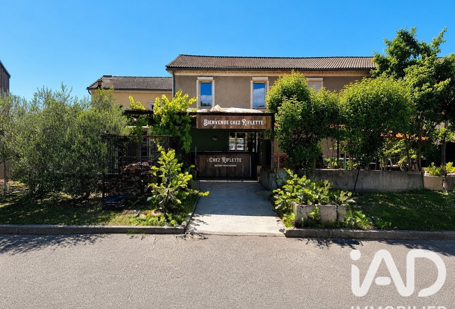 Vente Restaurant 287 m&sup2; — photo 1