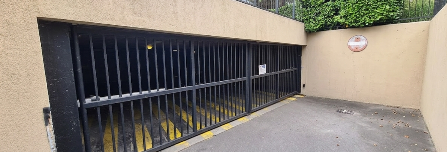 Garage  16 m² à vendre à Évry-Courcouronnes (91000)