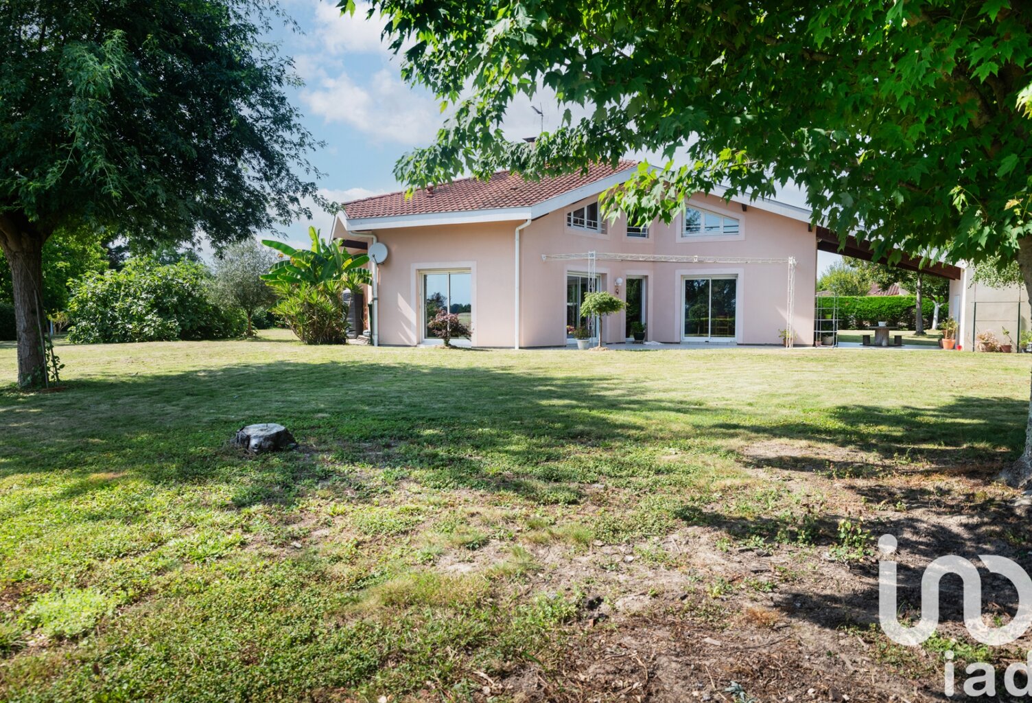 Vente Maison/villa 7 pièces — photo 1