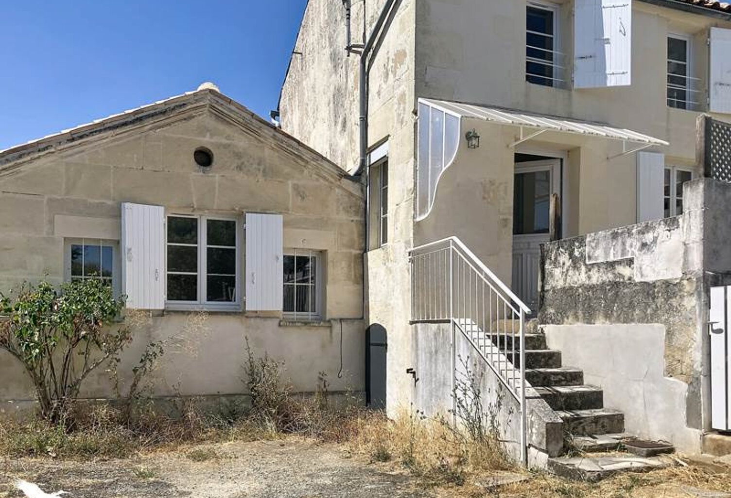 Maison de ville de 3 pièces principales — photo 1