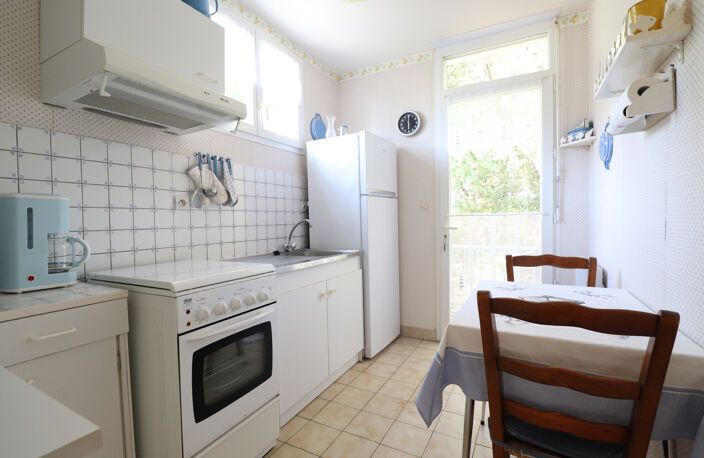 ROYAN - QUARTIER DU PARC - MAISON JARDIN et 5 CHAMBRES — photo 3
