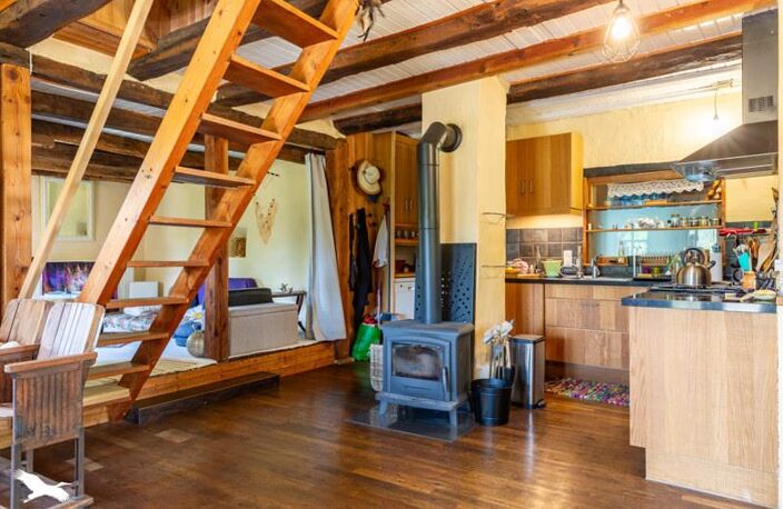 Maison en pierre de 9 pièces principales — photo 3