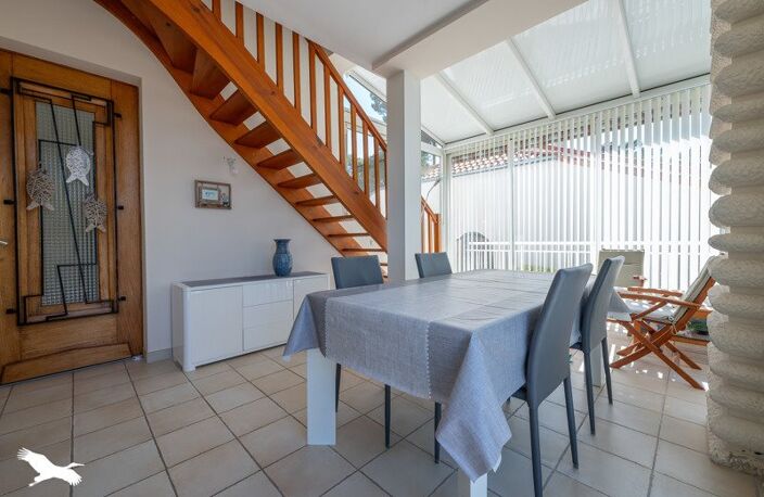Villa de 7 pièces principales — photo 5