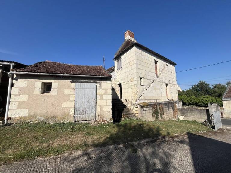 Maison en pierre de 1 pièces principales — photo 1