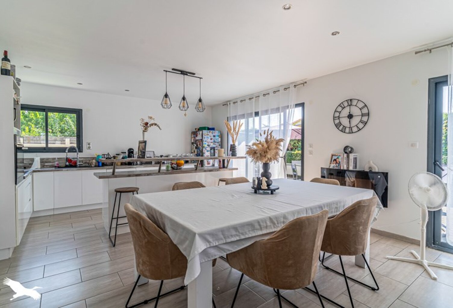Contemporaine de 4 pièces principales — photo 1
