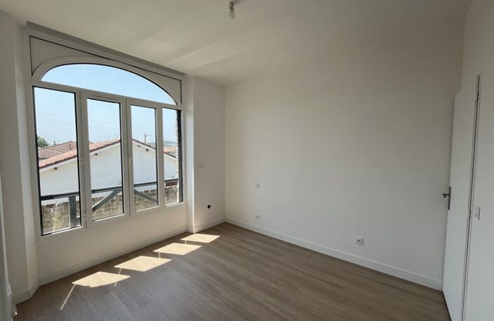 Appartement de 5 pièces principales — photo 2