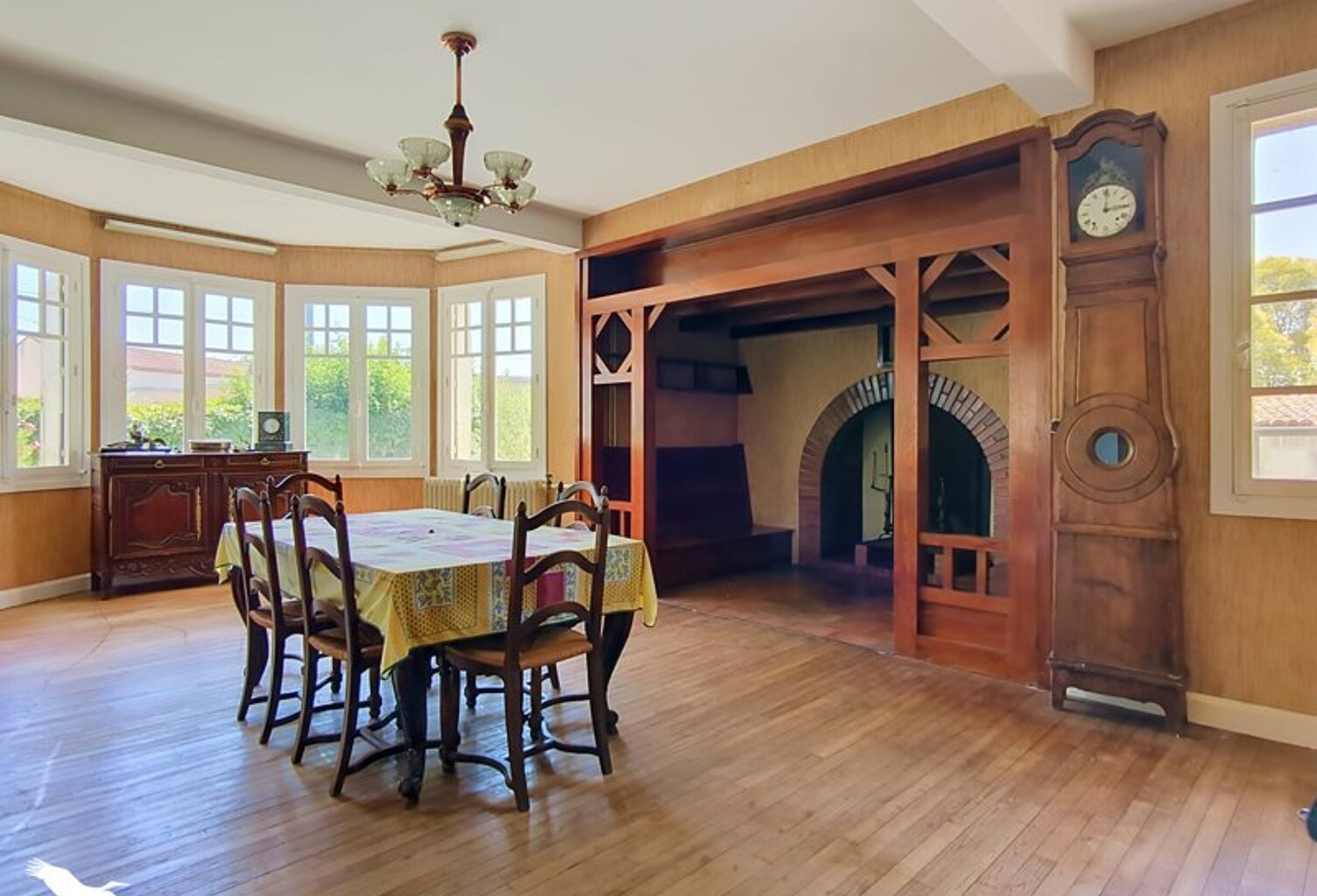 Maison en pierre de 7 pièces principales — photo 1