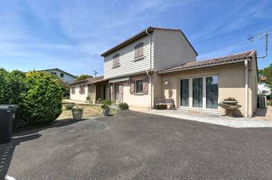 Maison 8 pièces 431730 €
