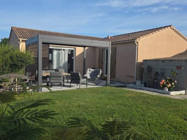 Villa de 5 pièces principales — photo du bien