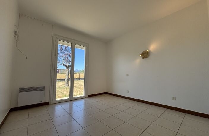 Villa de 5 pièces principales — photo 4