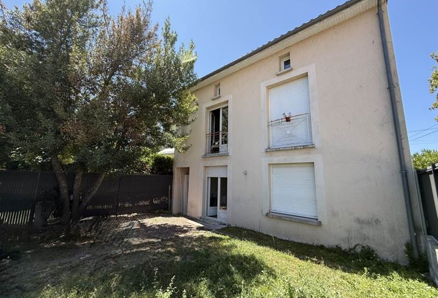 Vente immeuble   Angoulême (16000) — photo 1
