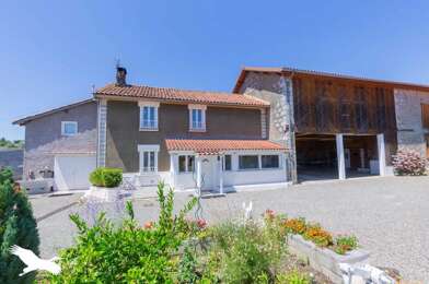 Maison 7 pièces 231440 €