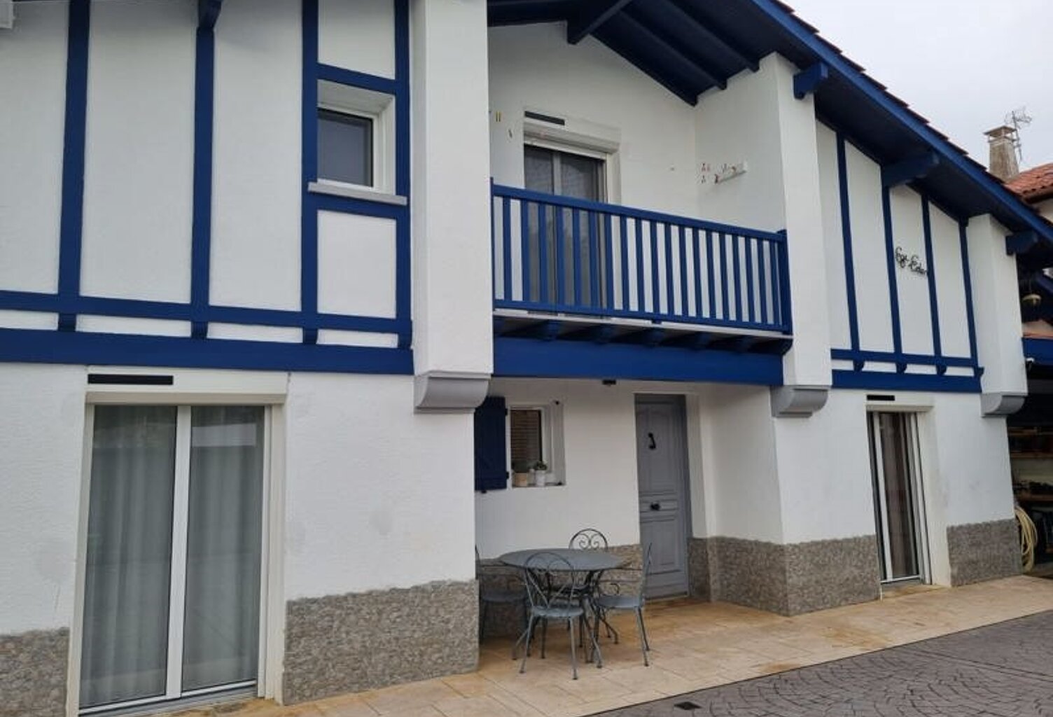 Basque de 4 pièces principales — photo 1