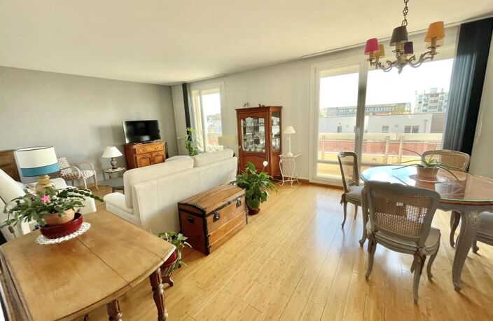 appartement 4 pièces avec balcons et garage. — photo 4