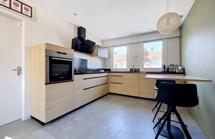 Vente maison 5 pièces 126 m² Nantes (44100) — photo 3