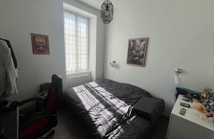 Maison de ville de 6 pièces principales — photo 2