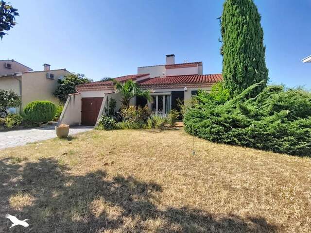 Villa de 6 pièces principales — photo du bien