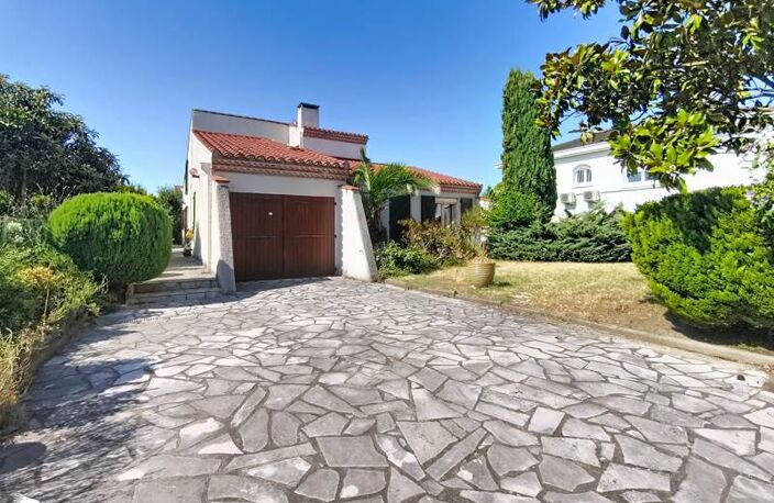 Villa de 6 pièces principales — photo 2