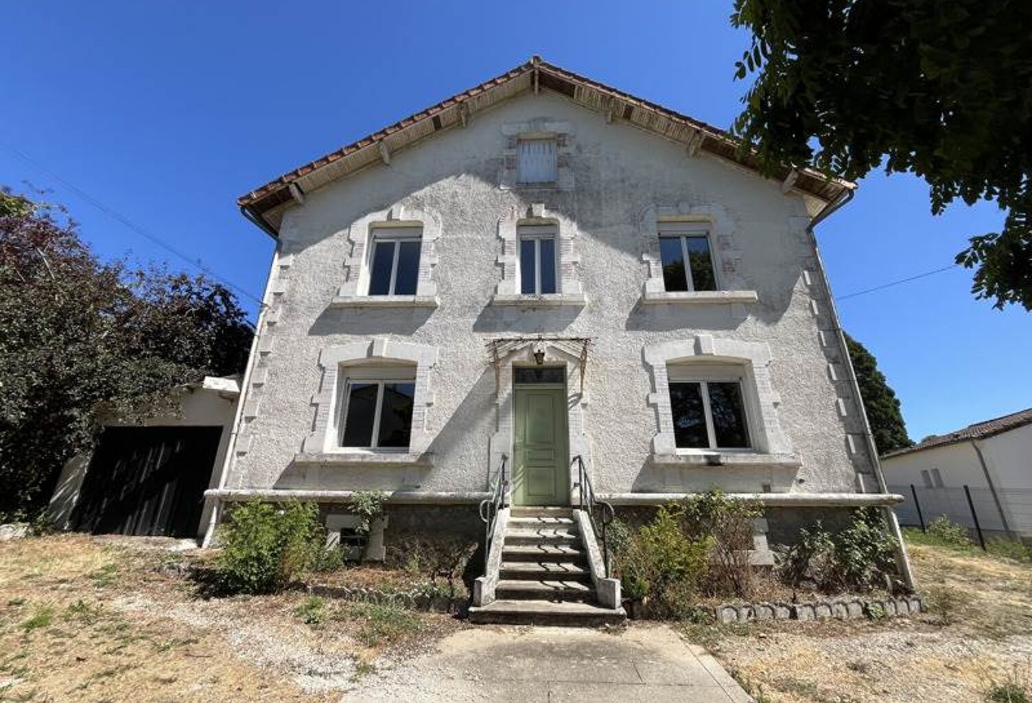 Maison de ville de 6 pièces principales — photo 1