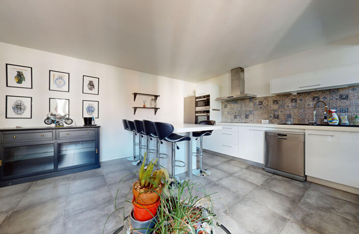 Appartement meublé T3 - TOURNEFEUILLE — photo 2