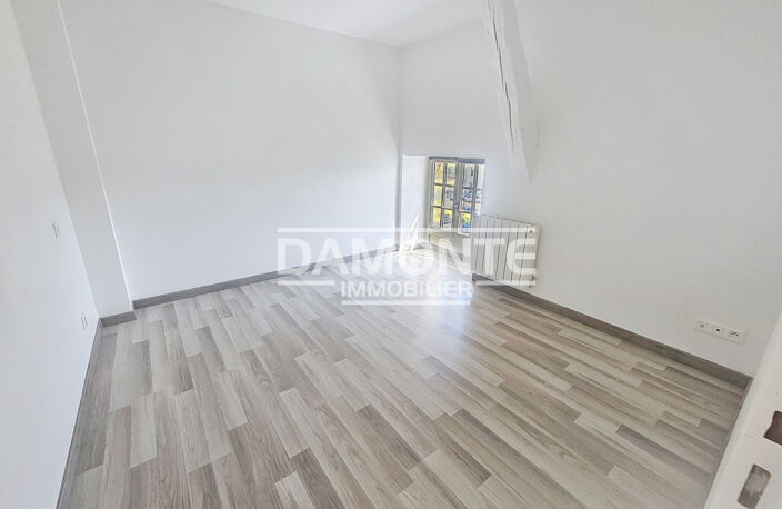 Coup de coeur assuré ! Appartement de caractère entièrement r — photo 5