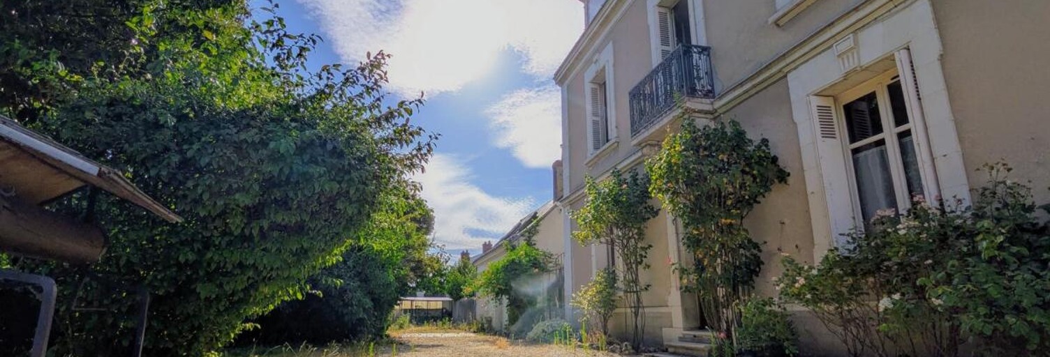 Maison 12 Pièces 300 m² à vendre à Tours (37100)
